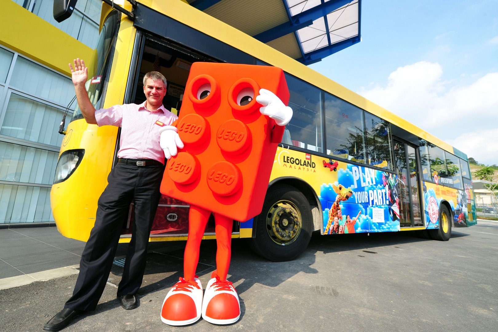 legoland shuttle from disney world